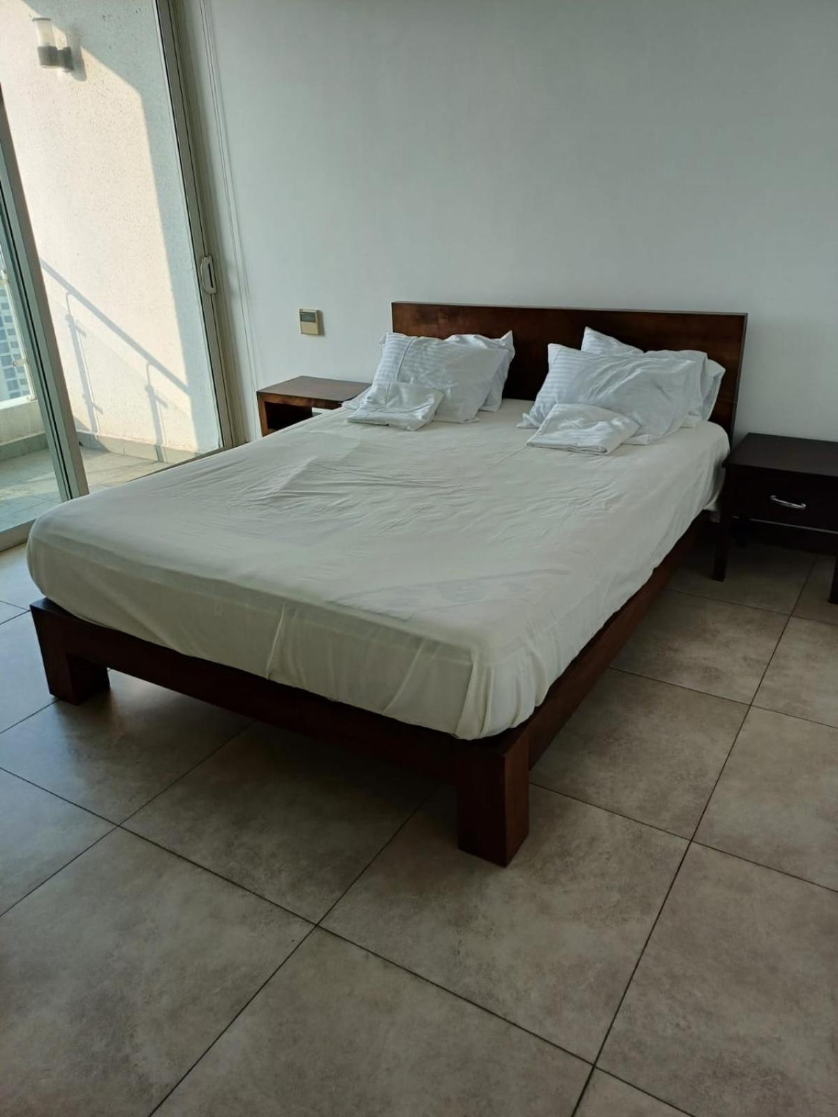 Iceland Residencies * Colombo